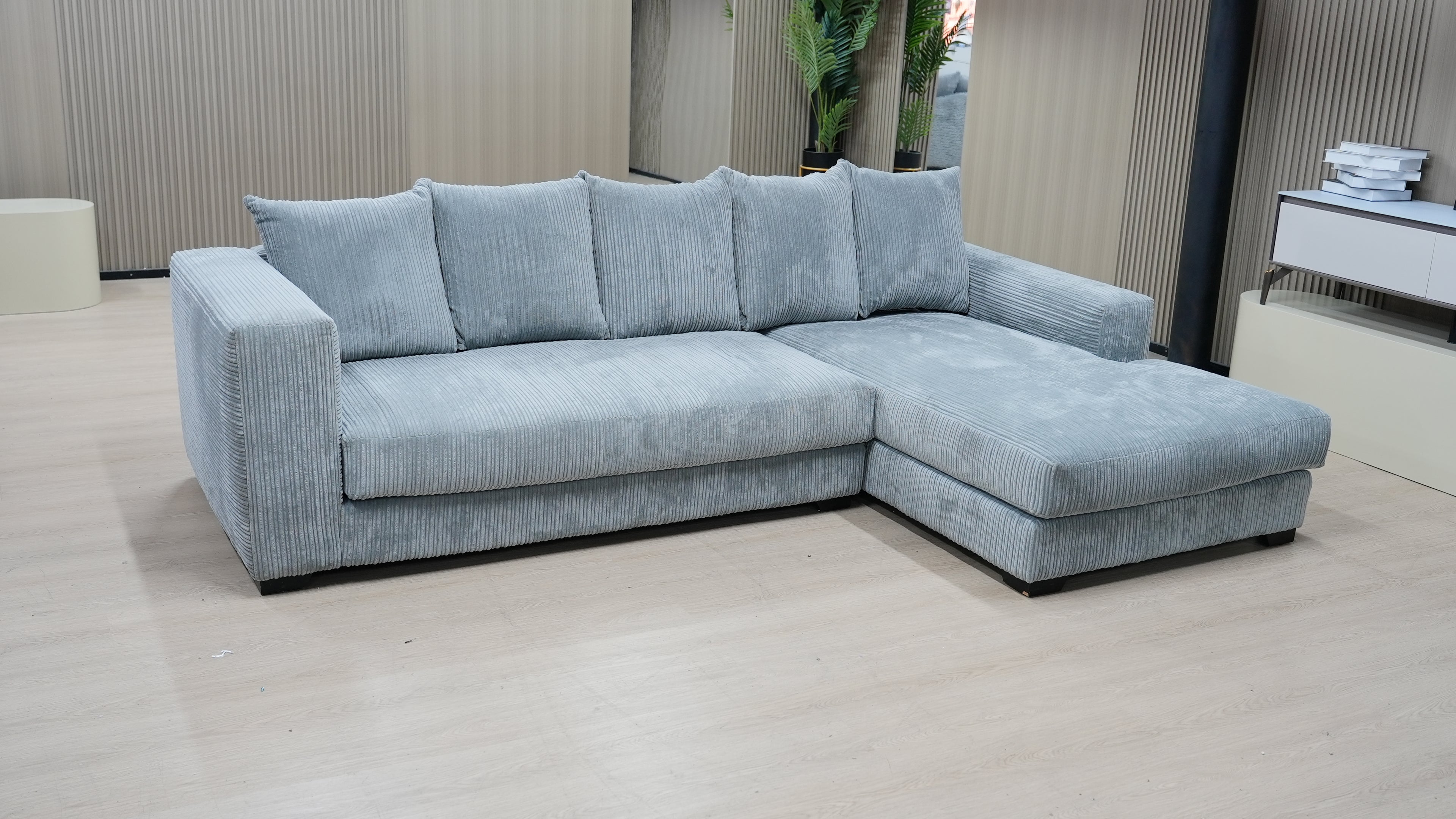 ספה דגם "סאקורה"