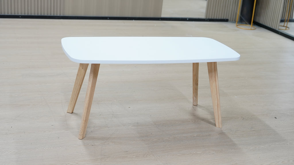 שולחן סלון "קלאסי"