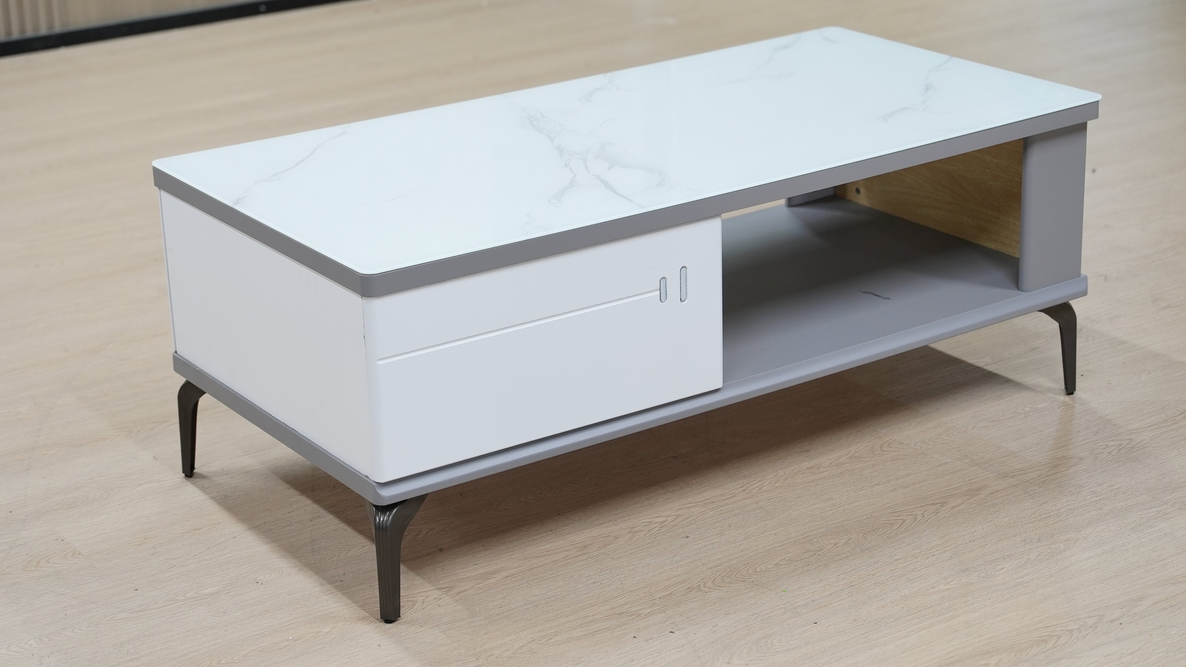 שולחן סלון דגם "סלייס"